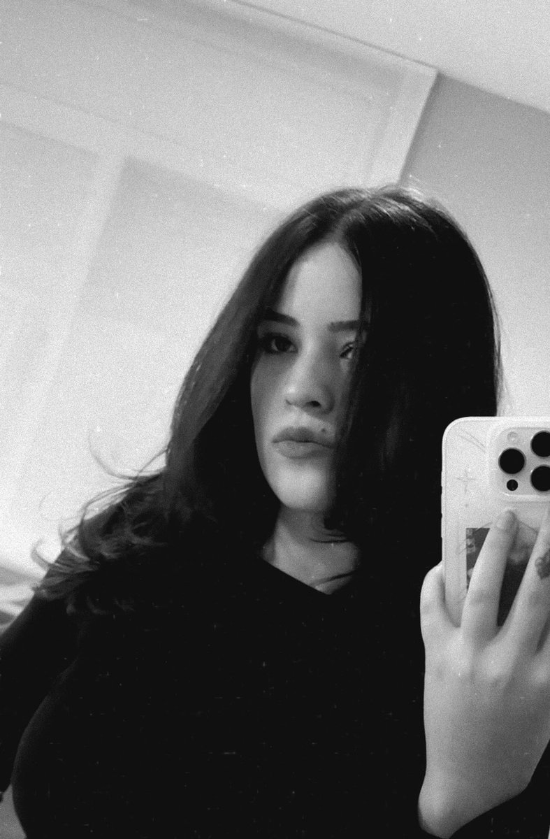 — Lila tweet media