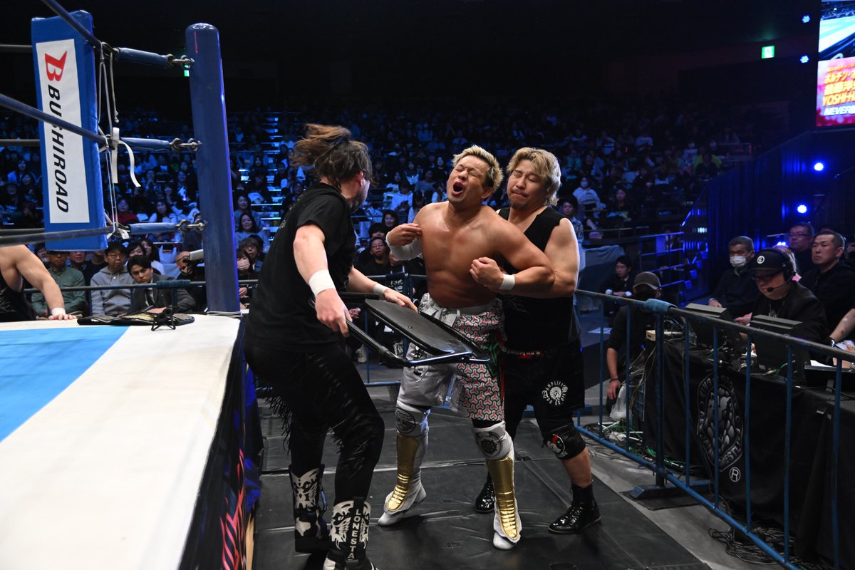 njpwglobal's tweet image. #andSTILL
Bishamon and Boltin Oleg overcome HOUSE OF TORTURE to retain NEVER 6-Man gold in Ryogoku!

#njSG report:
njpw1972.com/639438

Watch the replay:
watch.njpwworld.com/details/62314?…