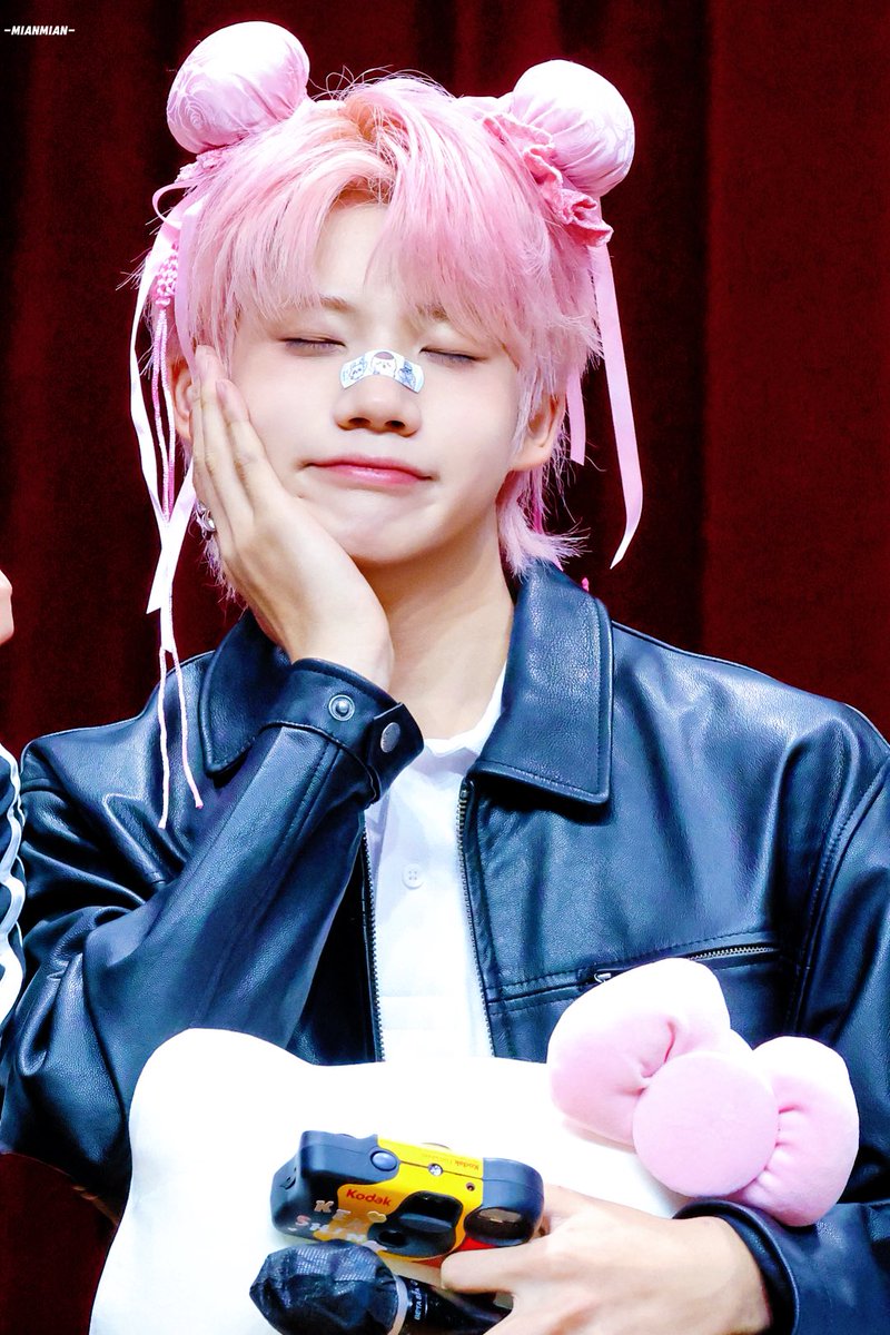 미연mian tweet media