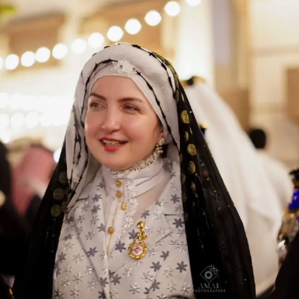 ᕱ𐩧𐩺ᕱ tweet media