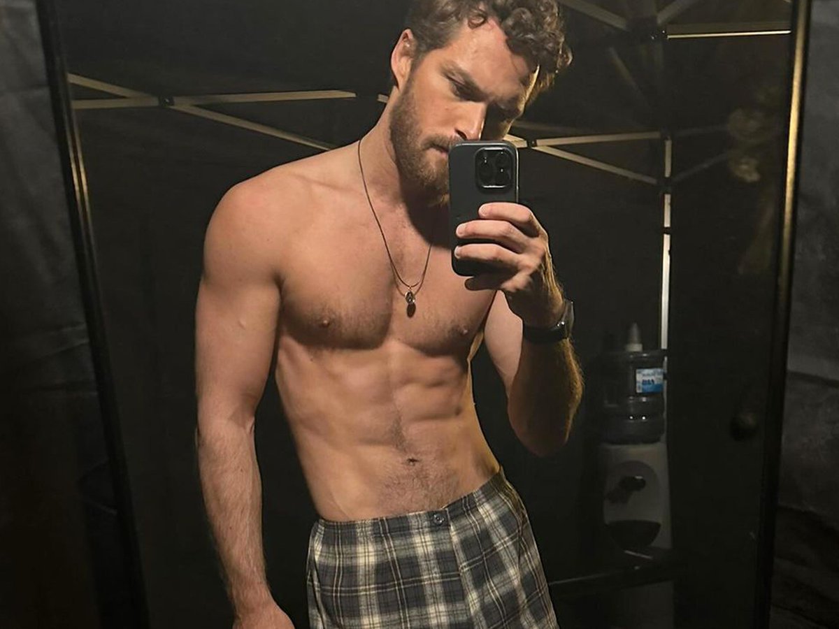 eminarts503 tweet media