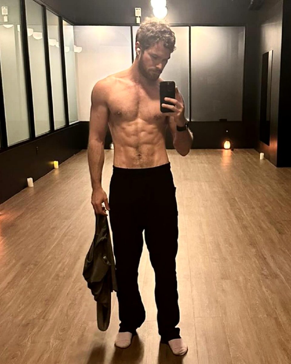 eminarts503 tweet media