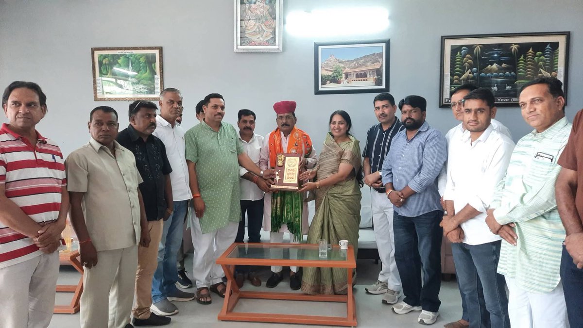 MUKESH DADHICH tweet media