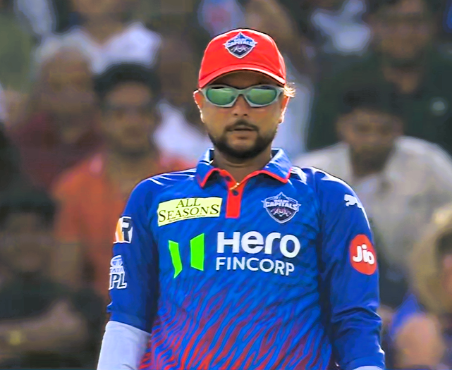 mahajanrohan99's tweet image. Nice pose Kuldeep Bhai 😎... #IPL2026 #MIvsDC