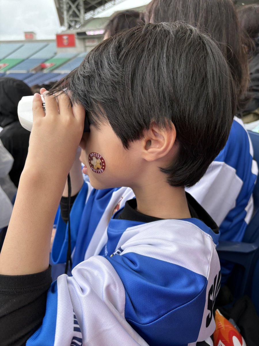 A🐬⚡️ tweet media