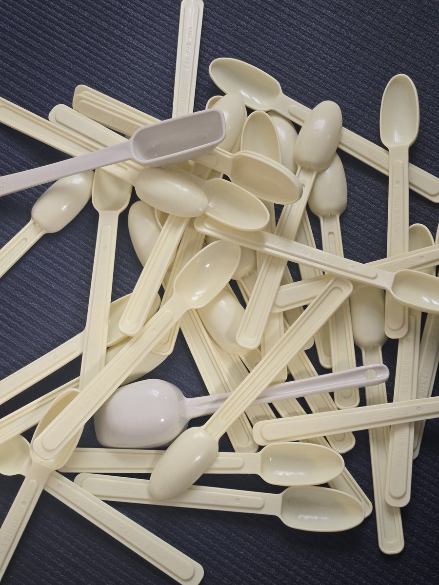 とじよ tweet media