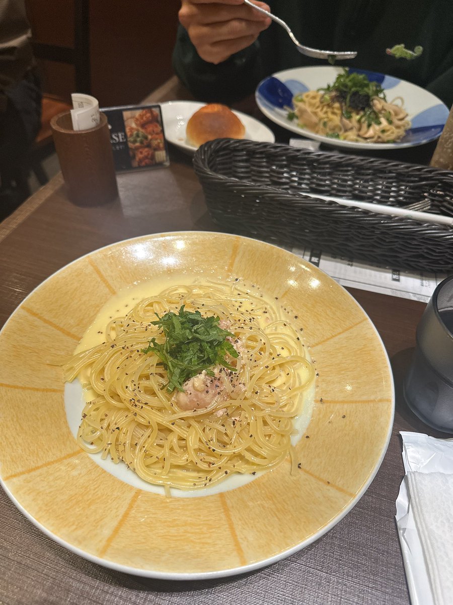 Lena【ALH】🌻 tweet media