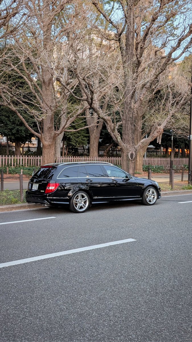 ツバサ tweet media