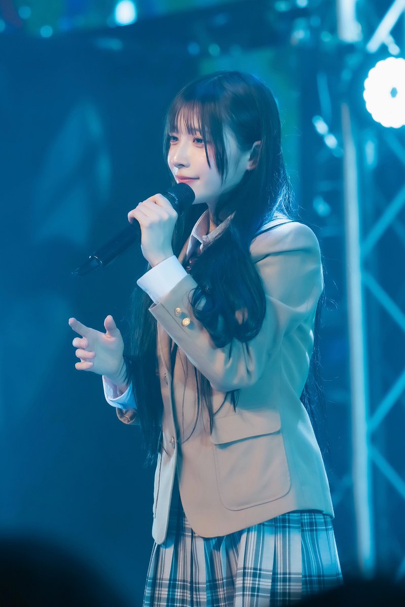 汐見まとい tweet media