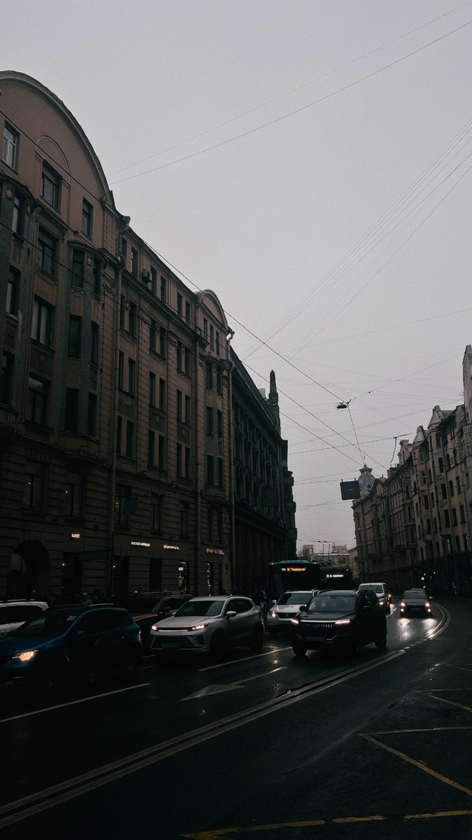 Hedonist tweet media