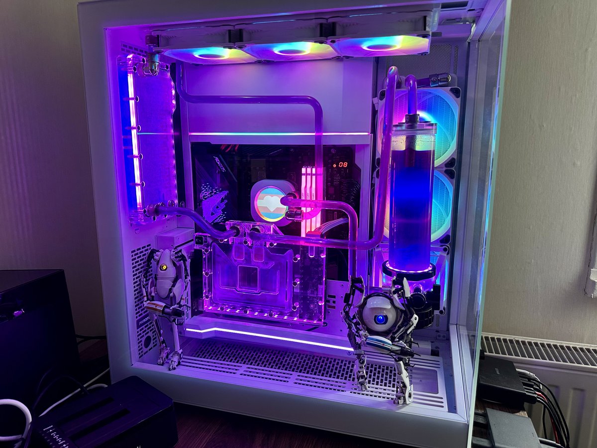 🏳️‍⚧️ AdriaTech 💜 tweet media