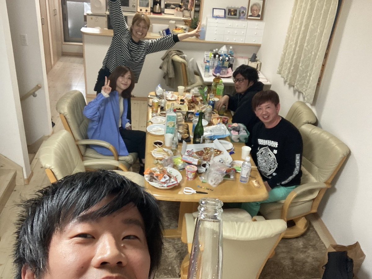 YuICHi_ICHi's tweet photo. @FAB_WORLD_WORKS ほぼみんな40超えてるんで https://t.co/eCI0t2fTVH