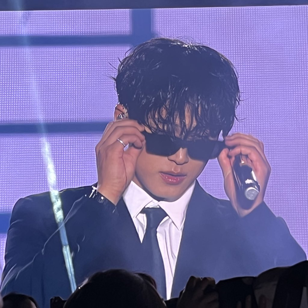 김먕규 tweet media