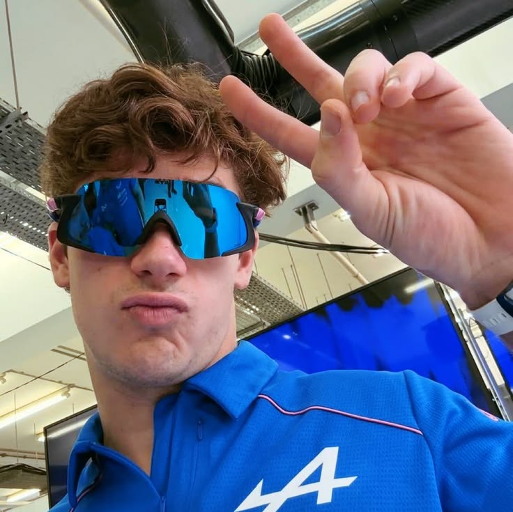 dija¹ | oscday!!! 🪩 tweet media