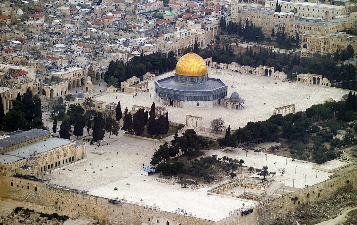 #HandsOffAlAqsa