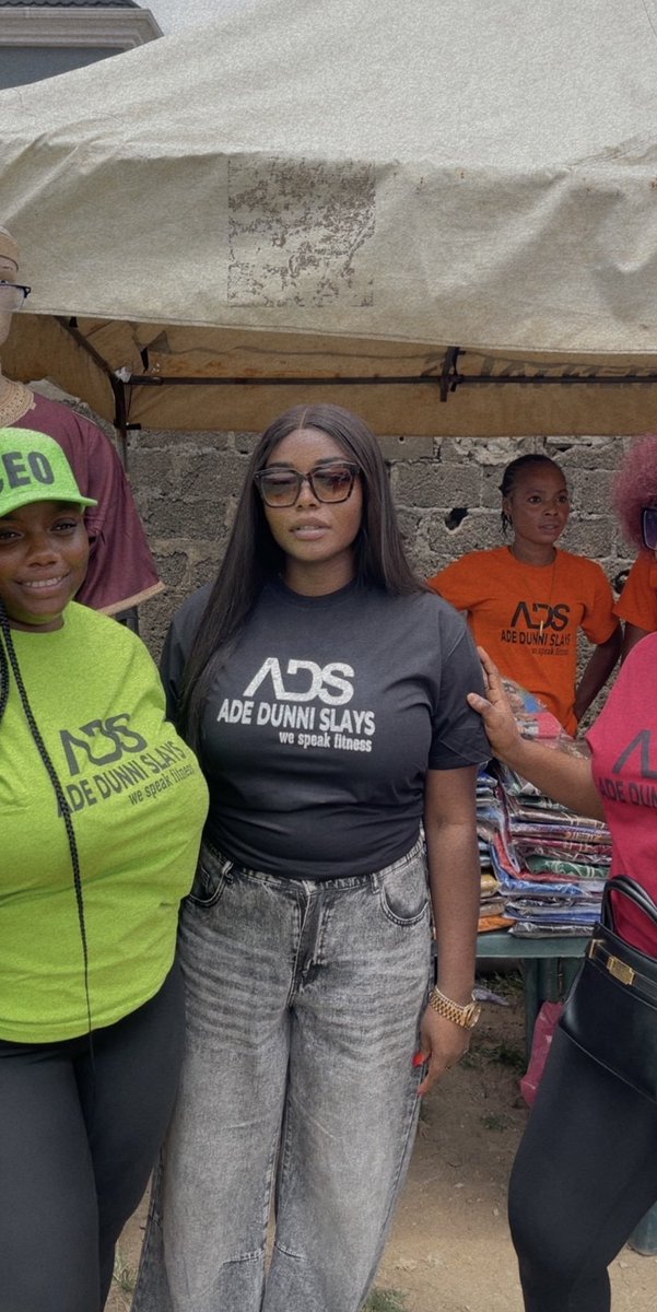 Peace Ighodaro💛 tweet media