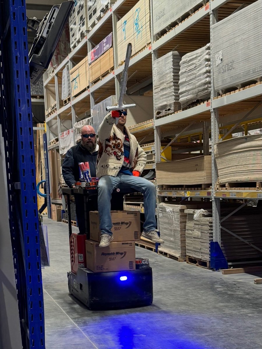 Dadalorian tweet media