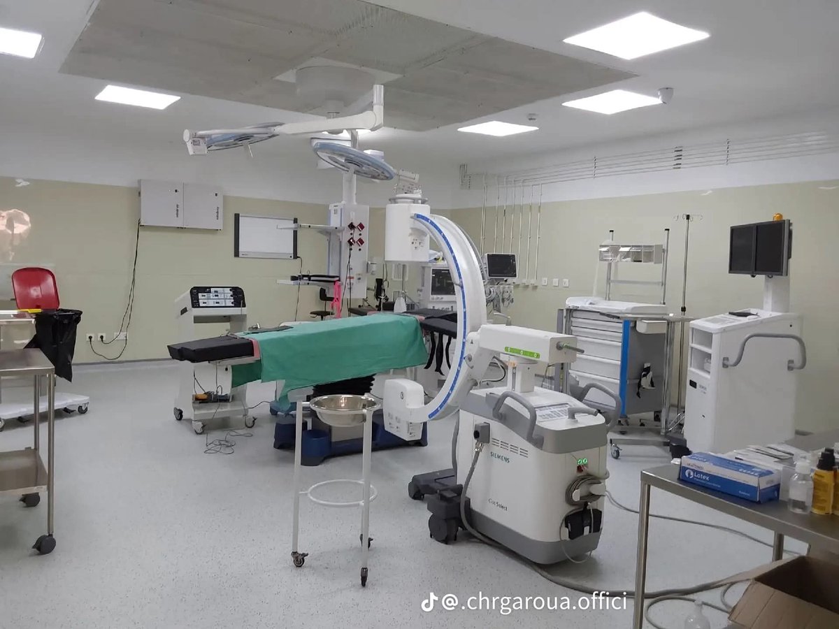 TheCameroonianZ's tweet image. Extraction réussie d’éclats de balles logés dans la tête et le cou d’un patient au Centre Hospitalier Régional de Garoua.

#Cameroon 🫆