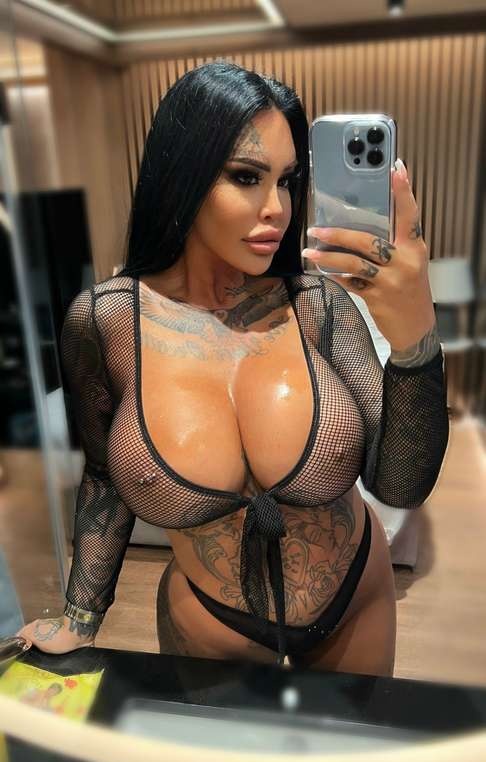 Santa_Griega's tweet photo. Spit my pussy and lick me down 
Motherfuker 💋 https://t.co/W49GVUR4wb