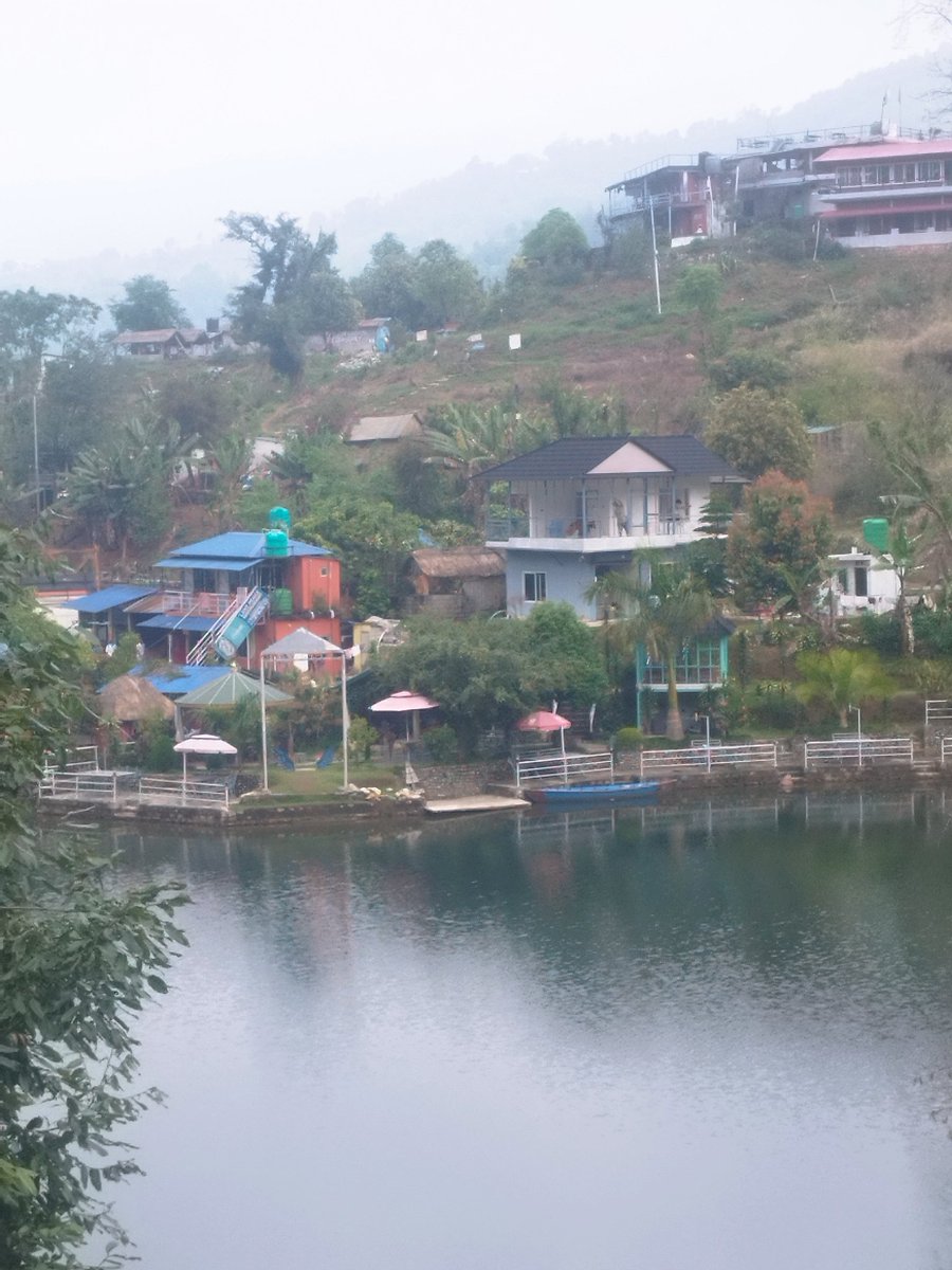 front_lake's tweet photo. बेगनासतालमा अस्पष्ट मापदण्डको कारण ठुला र वैधानिक व्यवसायीहरु आउन सकेनन् त्यसले बिकास अबरुध्द भईरहेको छ भने तालमै जोडिएर संचालन भई रहेको होटल रेष्टुरेण्टहरुले ताललाई प्रदुषित बनाई रहेकाछन ! अर्थात बेगनासमा न बिकास गर्न सकियो नत विनास नै रोक्न सकियो ! @ShahBalen @PM_nepal_ https://t.co/DOotsDrSyZ