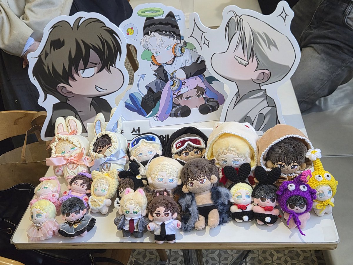 한 𝐻𝑎𝑛 🕯 tweet media