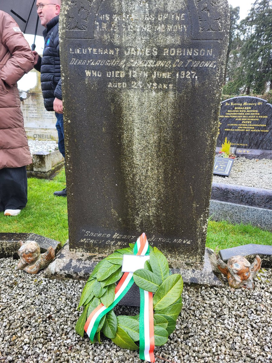 Republican Memorial Tributes 32 tweet media