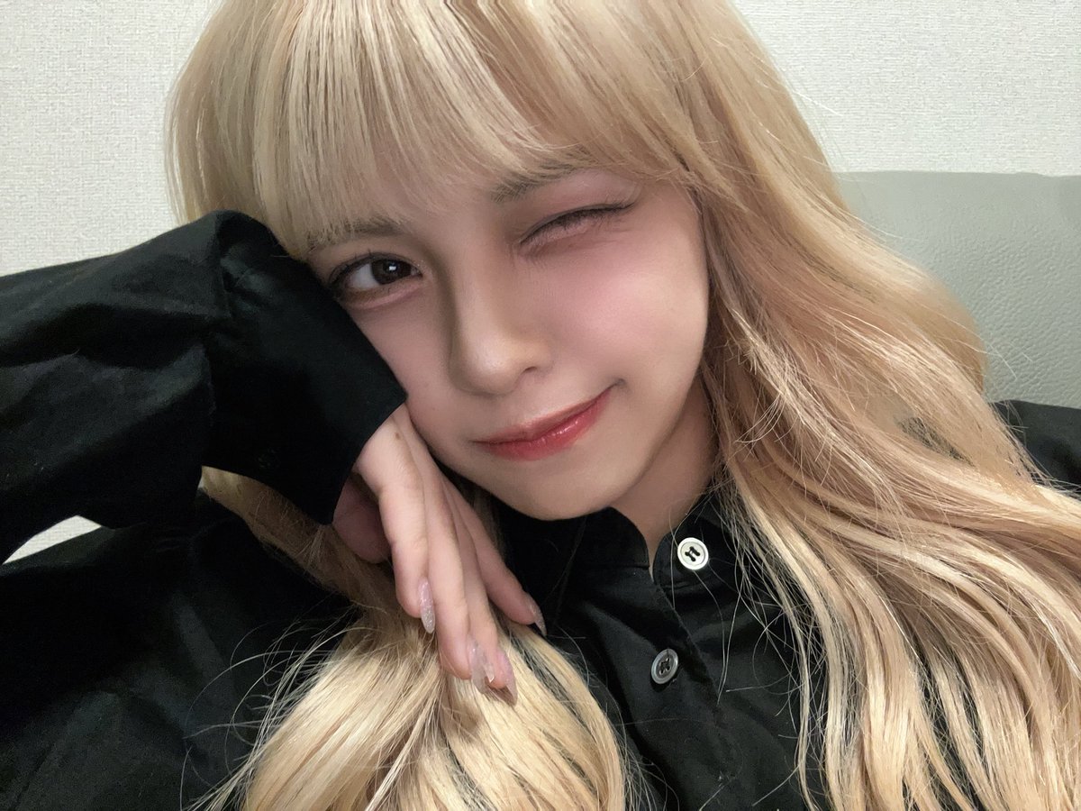 りな【unSea】 tweet media