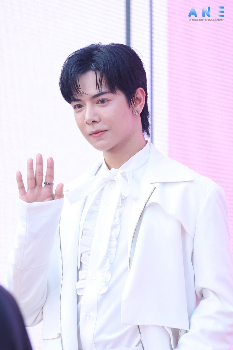 A Nice Entertainment tweet media