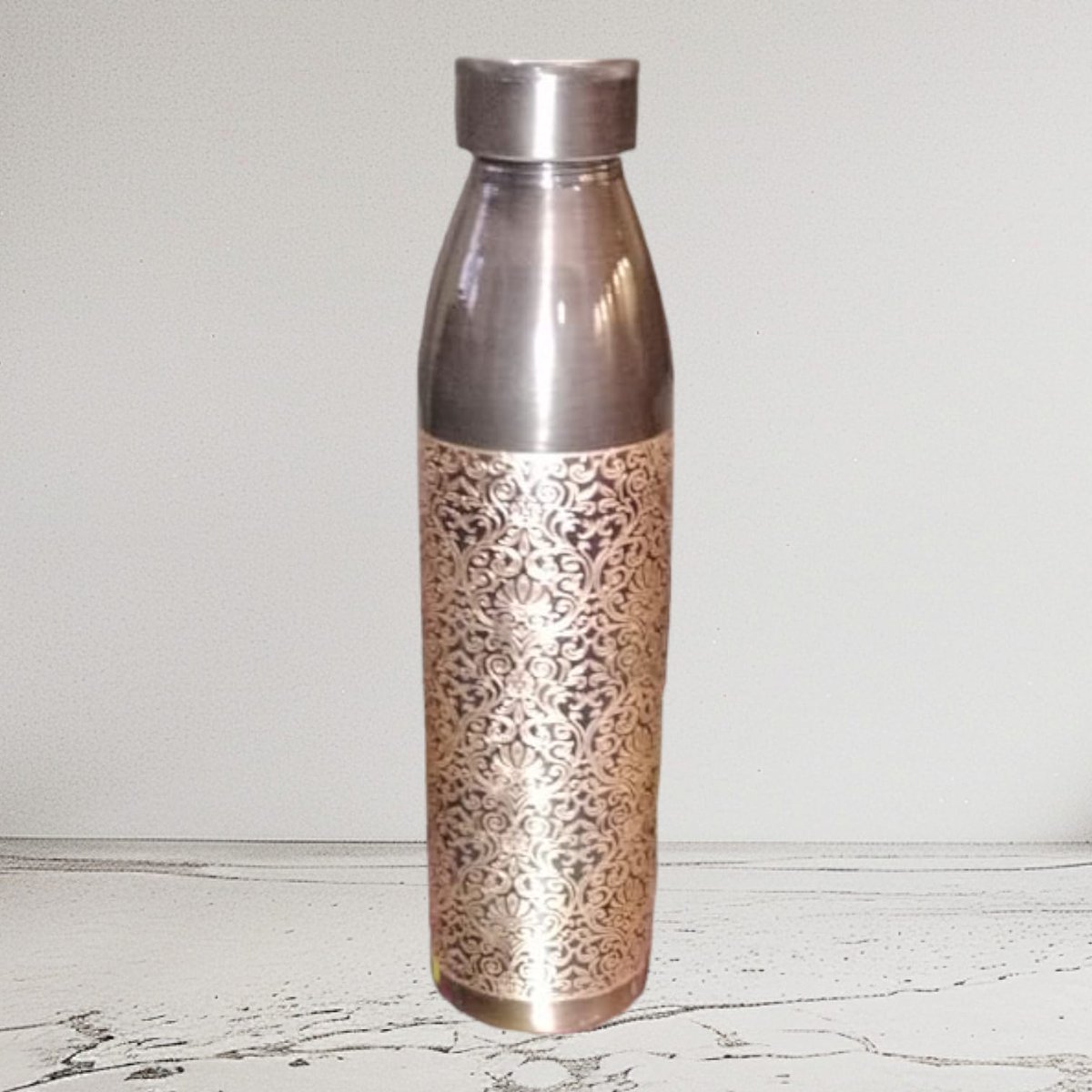 BlissInterio's tweet photo. Item - Copper regular bottle
Model no. - CB3
Material- Copper Sheet
Capacity-  900 ml
Design- Hammered
https://t.co/IKWZfAkhiU
#brassutensilsmanufacturing #BrassUtensils #interiordesign #interiorinspo #bottle #glasses #copper #luxury https://t.co/v9RBSkXCeH