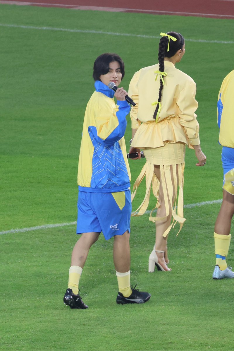 M۫۰۪äM۫۰۪ä 𝕊wëëtƐgg ♡ tweet media