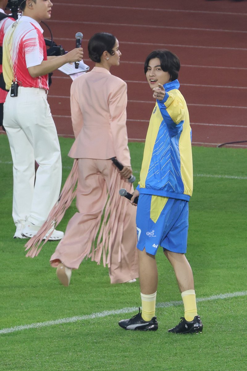 M۫۰۪äM۫۰۪ä 𝕊wëëtƐgg ♡ tweet media