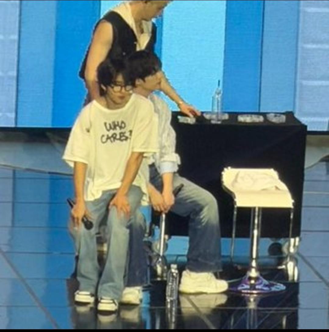 Every day a photo of Minsung tweet media