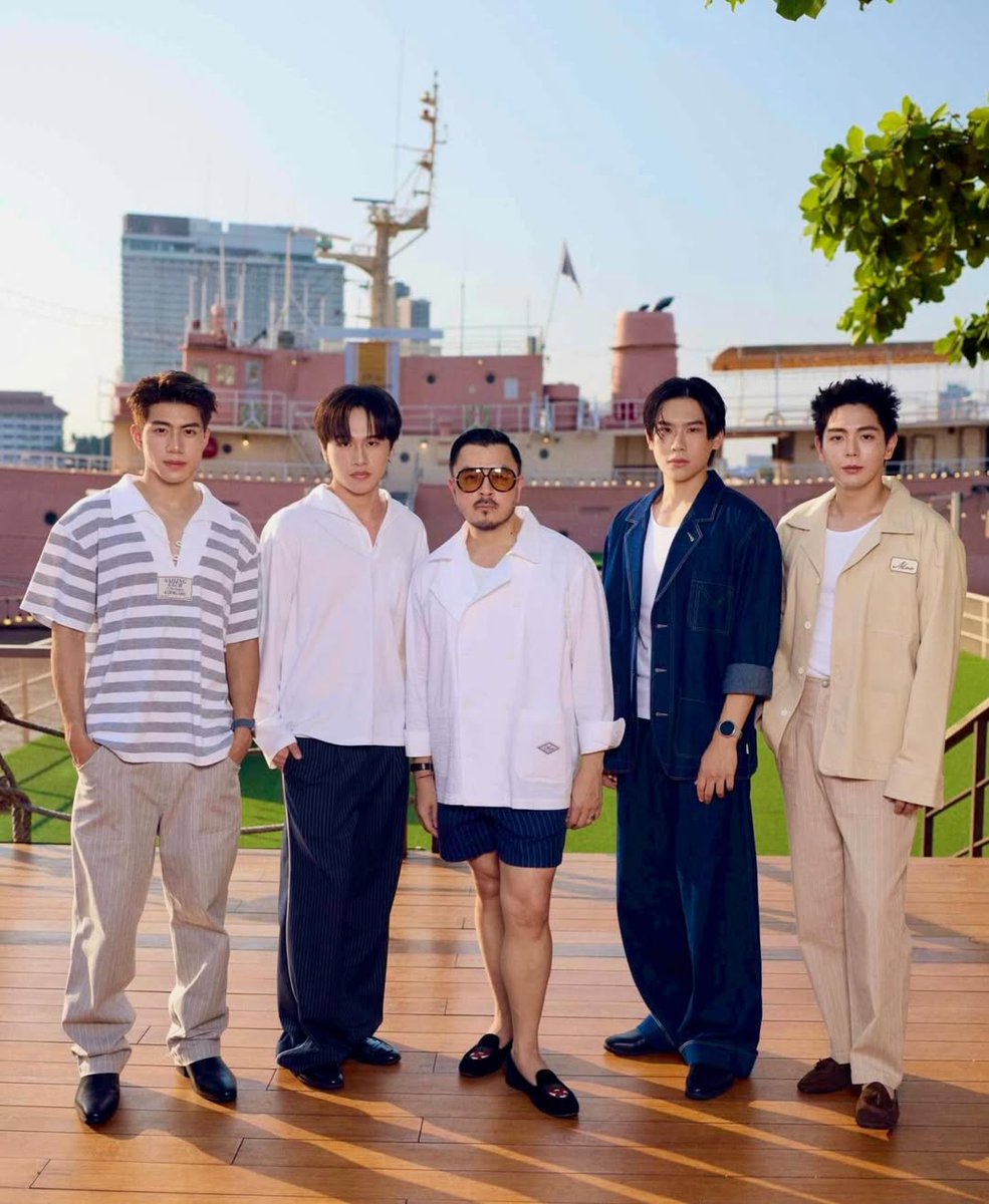 Uppoompat Official tweet media