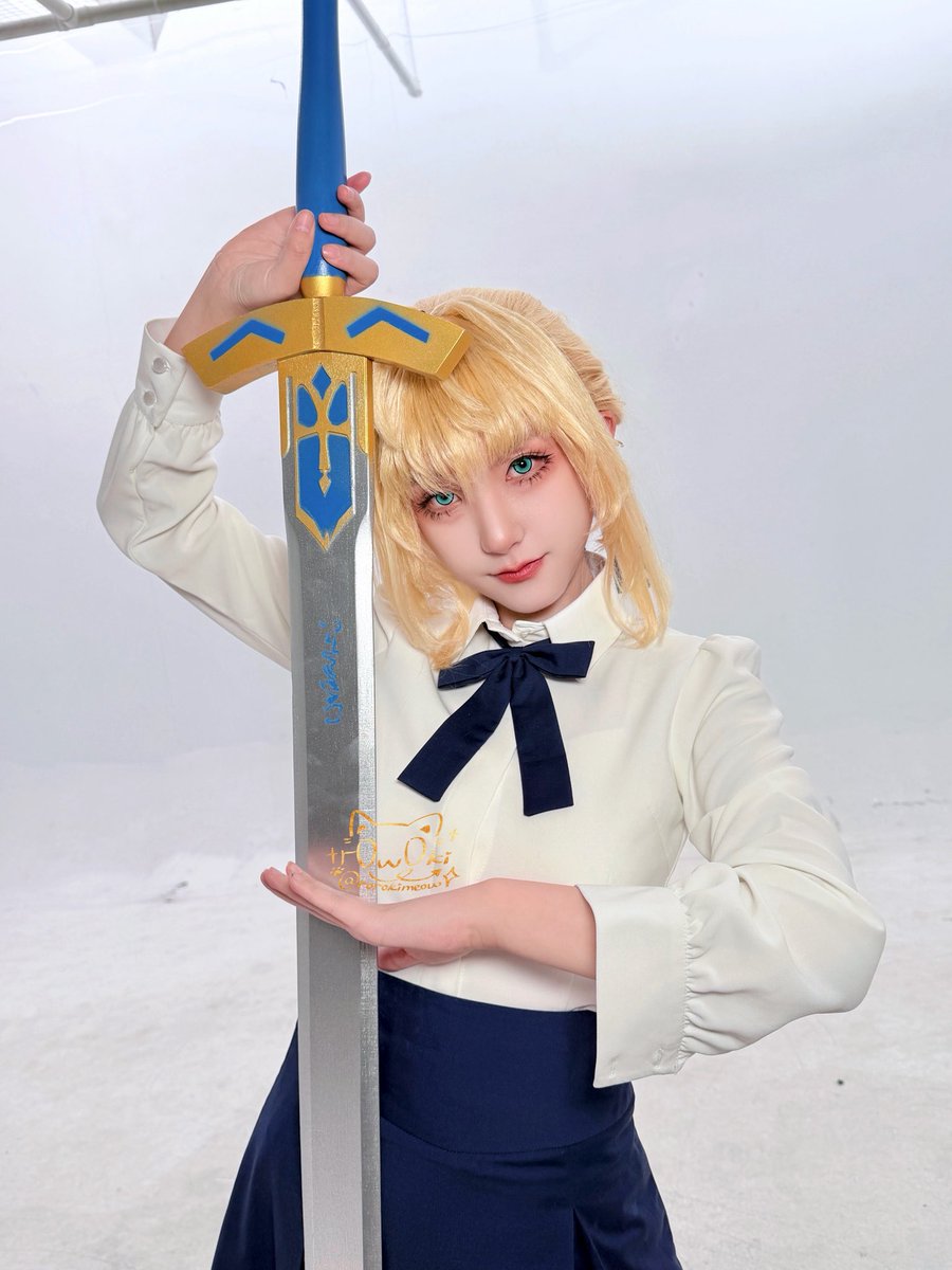 rorokimeow's tweet photo. Saber 🗡️

#cosplay #コスプレ #fgo #saber #rorokimeow https://t.co/GjQVVp1dJg