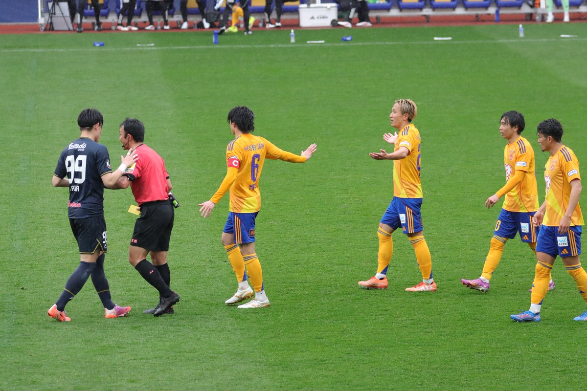 素人カメラマン tweet media