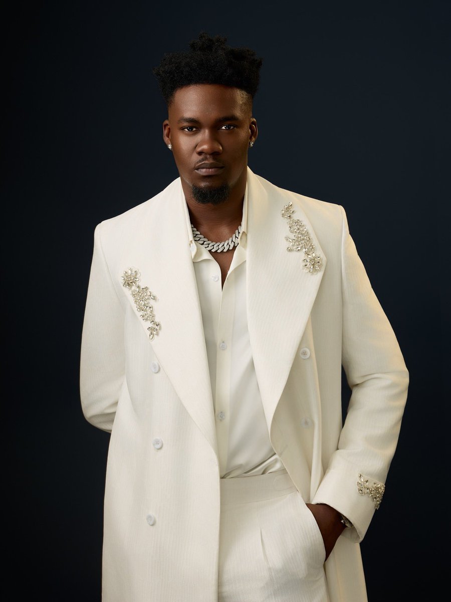 Big Love tweet media