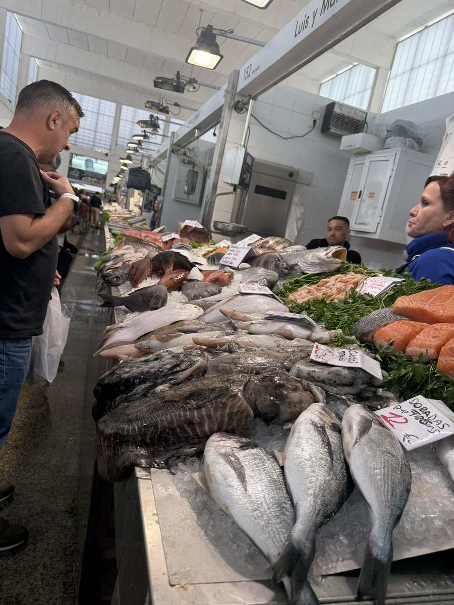 Neverroninn tweet media