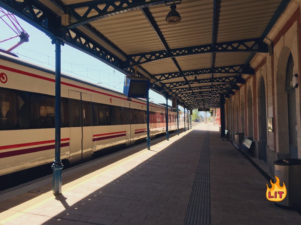 clip5🏳️‍⚧️ tweet media