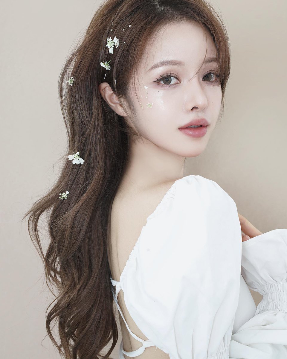 김효진 tweet media