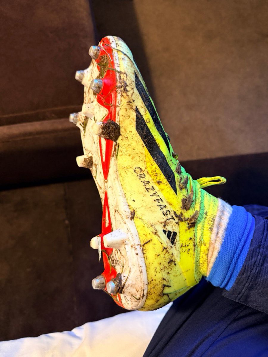 guyskickmynuts's tweet photo. FANTASY BALLBUSTER 2026 DAY 94:
Imagine if after a morning of kicking a soccer ball around a muddy field that @Alphaash_backup cornered you in a deserted locker room and began kicking a different pair of balls around instead with his powerful boots 🔥 https://t.co/OnnfmnRJO7