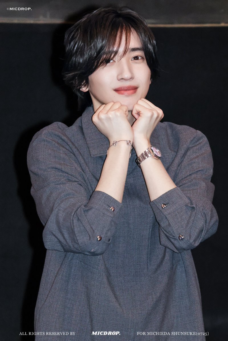 𝑴𝑰𝑪𝑫𝑹𝑶𝑷. tweet media