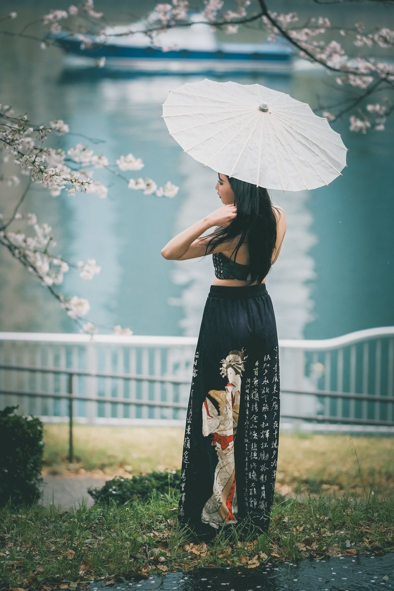 Kitchen-SinK tweet media