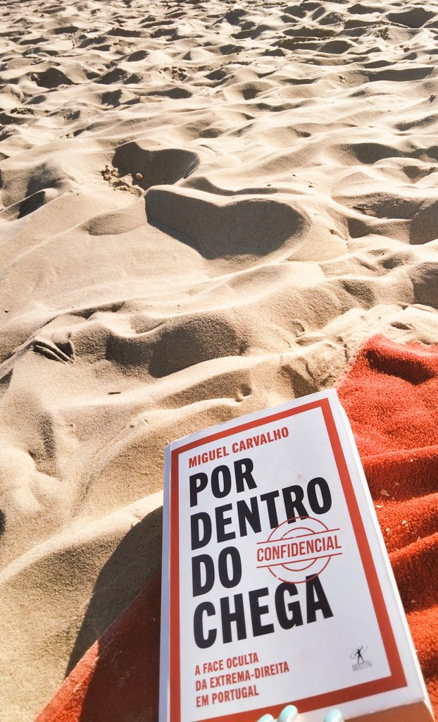 Cá estou eu de novo no paraíso, entregue a leituras difíceis .