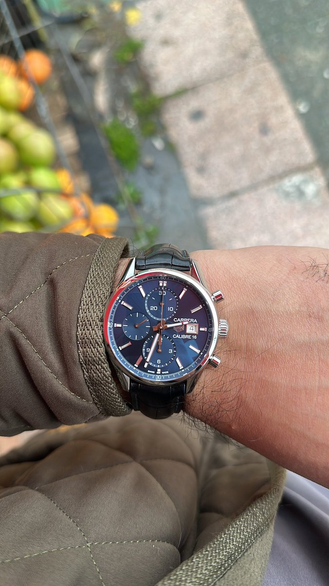 Yakışıklı bir beyefendi #wristcheck