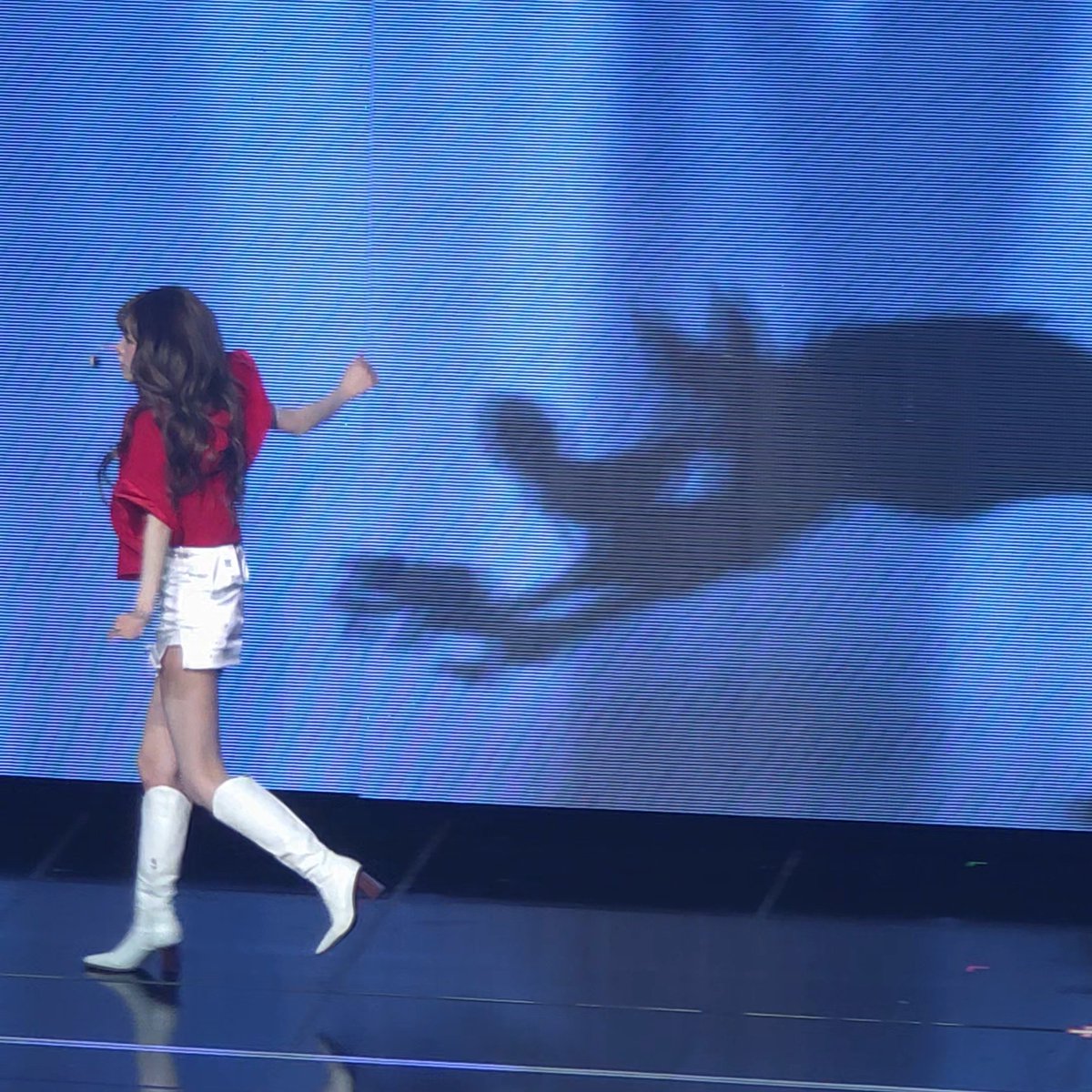 alldayena's tweet photo. 이때ㅈㄴ웃음 https://t.co/mIIGPZKqQS