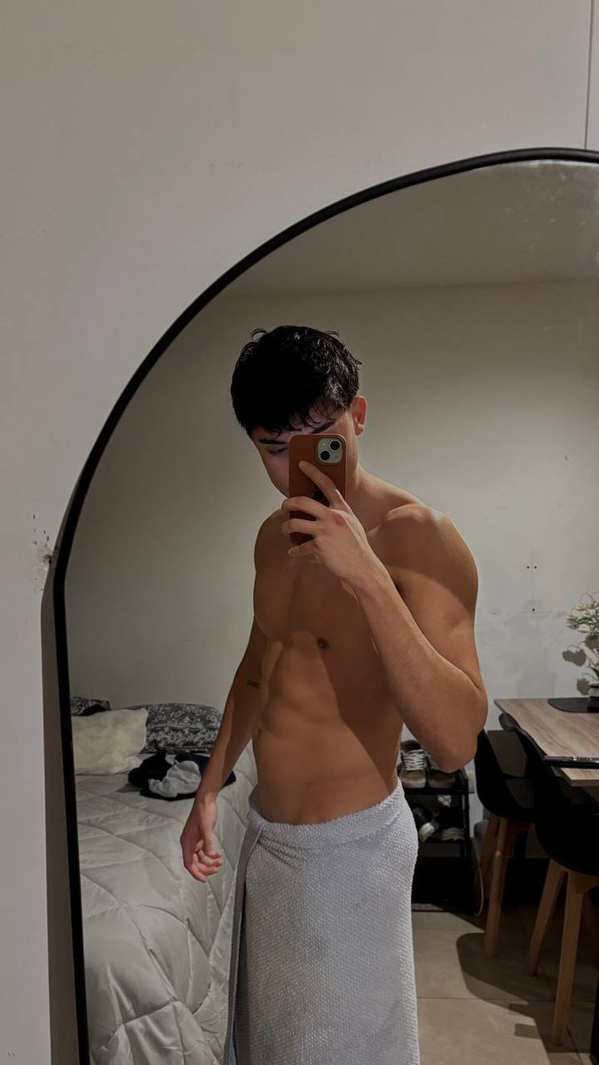 rexmstr's tweet photo. I don't play games, and I like it raw. If you're looking for a Dom who knows how to fill a void, you've found him 😈 https://t.co/QkhzvakKYr