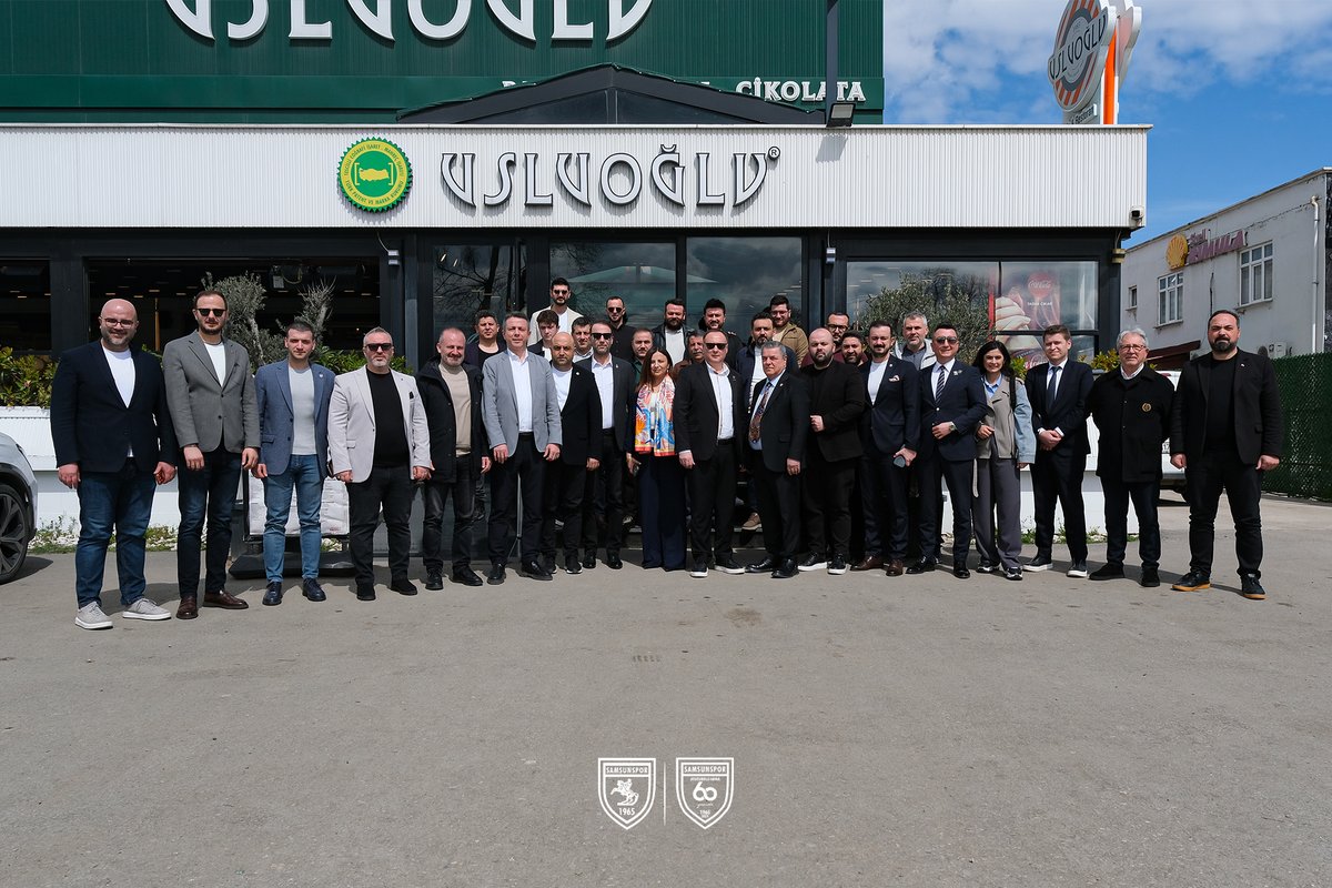 Samsunsporkulup's tweet photo. Kulübümüz, Asrın İş İnsanları Derneği (ASRİAD) Samsun Şubesi ile bugün Usluoğlu Baklava Toybelen Tesisinde gerçekleşen kahvaltı programında bir araya geldi.
🖇 Detaylar web sitemizde.
👉https://t.co/wQiJxb5H3j
#Samsunspor #Asriad https://t.co/gXFLOxZLI4