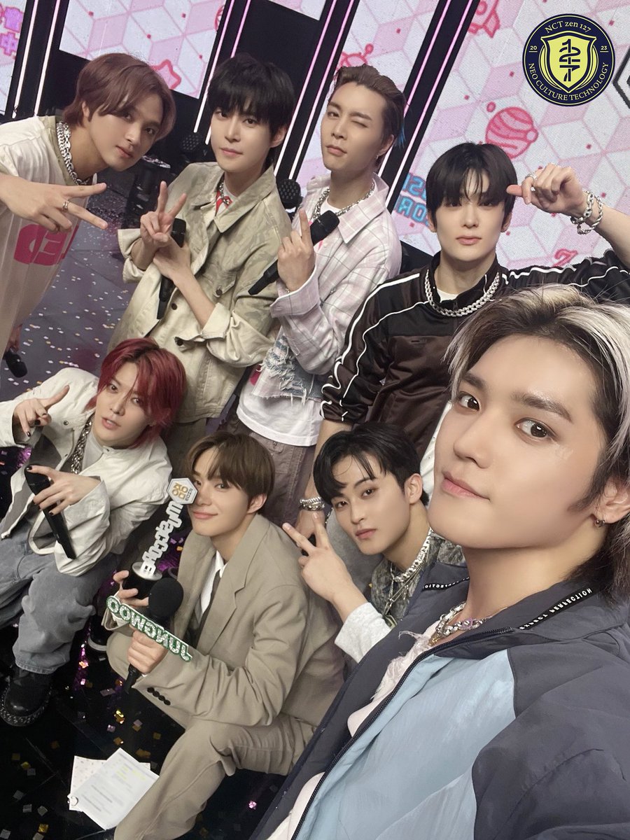 mark pics⁰² tweet media