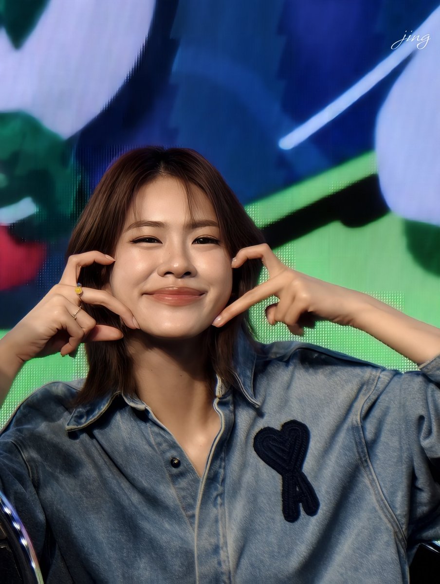 🐼🐣 tweet media