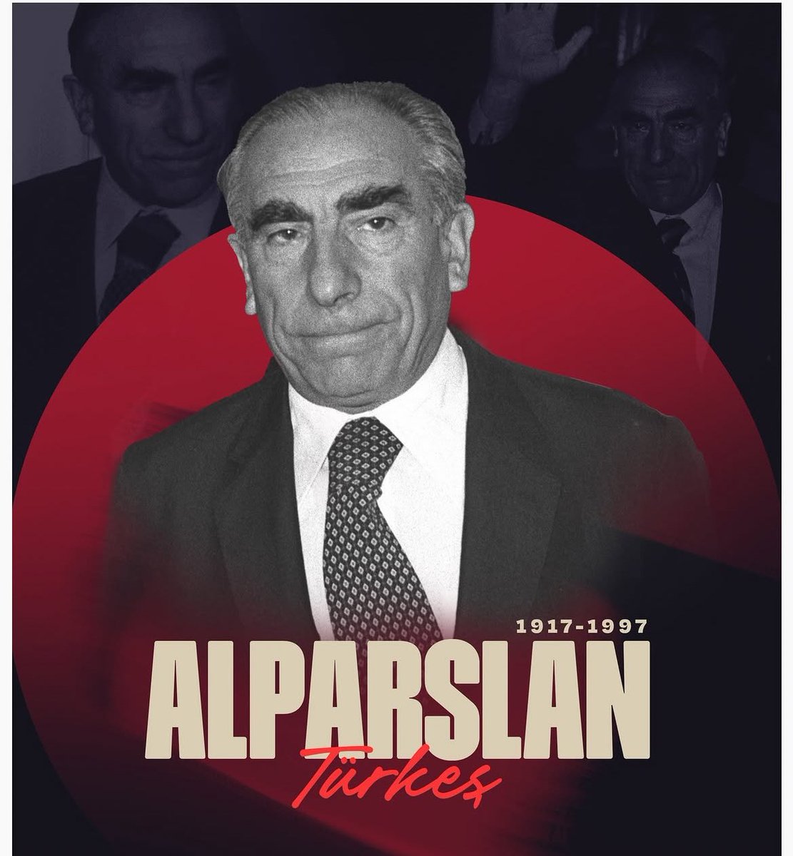 kevsersurasncn's tweet photo. "Mevzu vatansa hepimiz ölelim,
Mevzu makamsa hepiniz ölün!"
- Alparslan Türkeş

Türklüğün büyük dava adamı Alparslan Türkeş'e rahmetle...
#AlparslanTürkeş https://t.co/tg7Nl9TCXQ